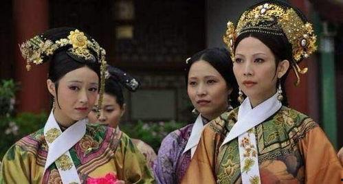 皇后穿越现世娱乐圈吃瓜,穿越皇后在现代娱乐圈的吃瓜日常  第2张