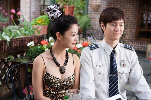 工作女郎在线观看,职场女性的奋斗与蜕变  第2张