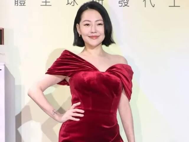 小s最新爆料大s,豪门生活背后真相曝光！  第2张