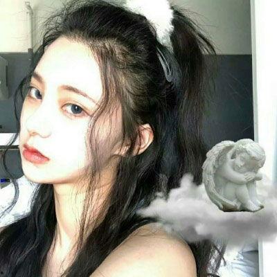 吃瓜女网红图片高清图库,高清图库里的网红美食诱惑