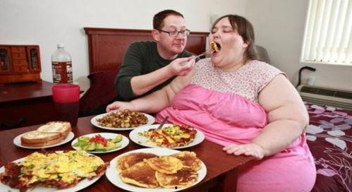 厨师小胖爆料视频播放,小胖厨师爆料的视频播放背后的故事  第3张