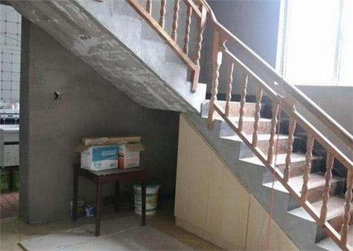 楼梯夫妇爆料视频大全  第3张